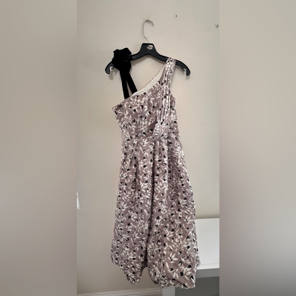 Hitherto Dresses & Skirts - One Shoulder Sundress w/ cute black velvet bow
